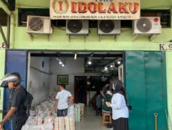 Pedagang Beras di Jakarta Timur Mengeluhkan Kenaikan Harga Beras