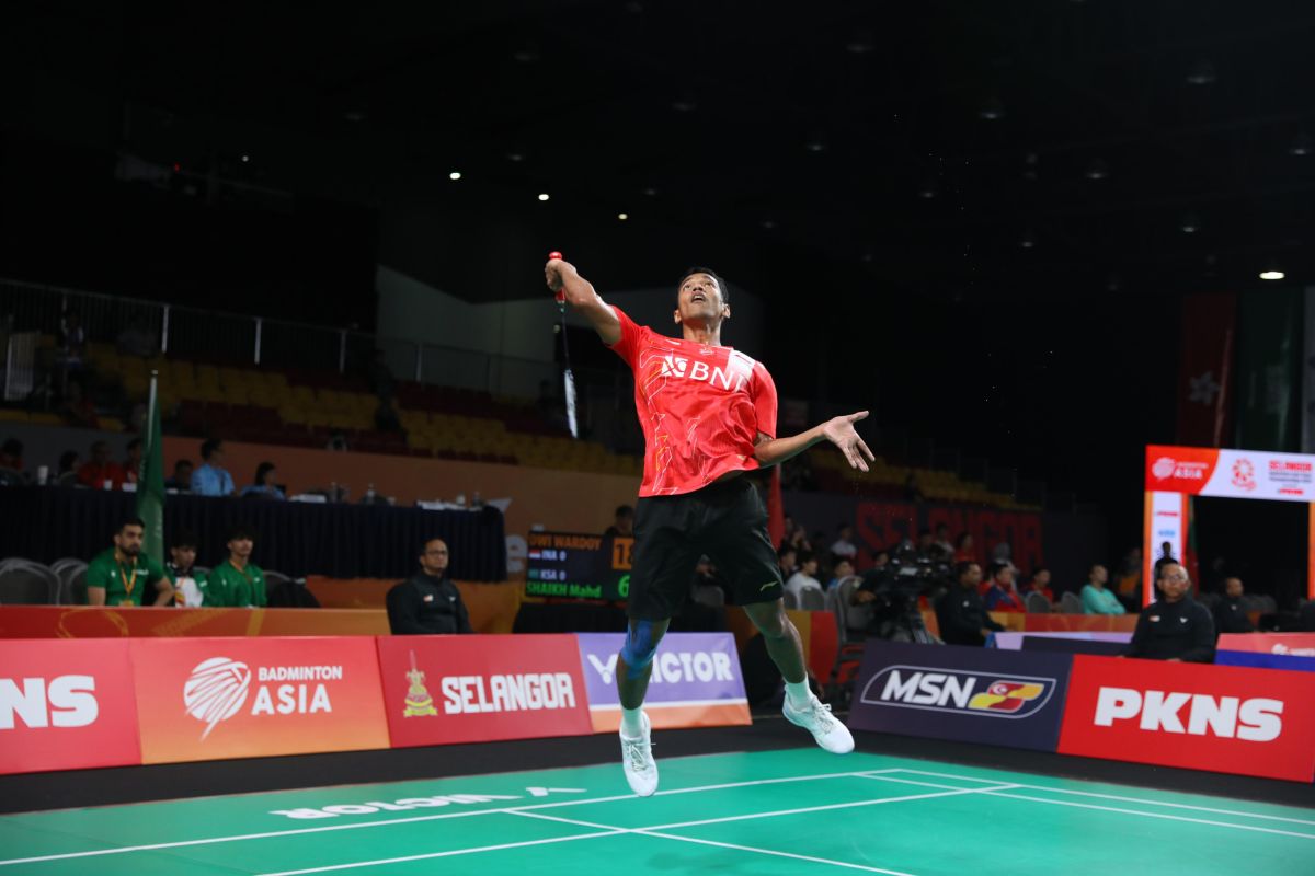 Chico Aura bantu pemain Arab Saudi yang cedera di BATC 2024.
