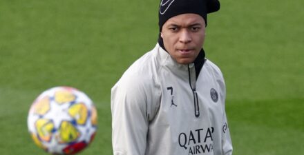 Kylian Mbappe belum tentukan masa depannya.