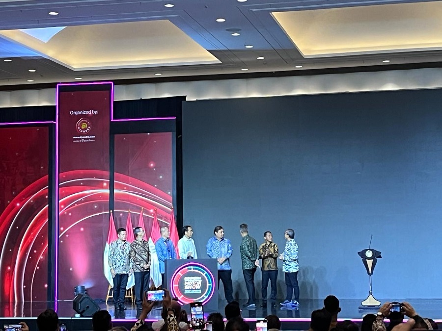 Presiden Jokowi buka IIMS 2024.