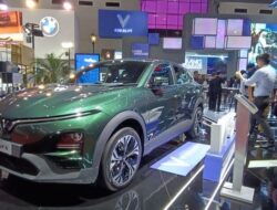 VinFast Perkenalkan Serangkaian Mobil Listrik pada IIMS 2024