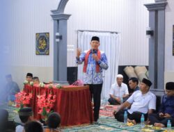 Hadiri Isra’ Mi’raj Di Padang Petok, Bupati Sabar AS Minta Masyarakat Ramaikan Masjid