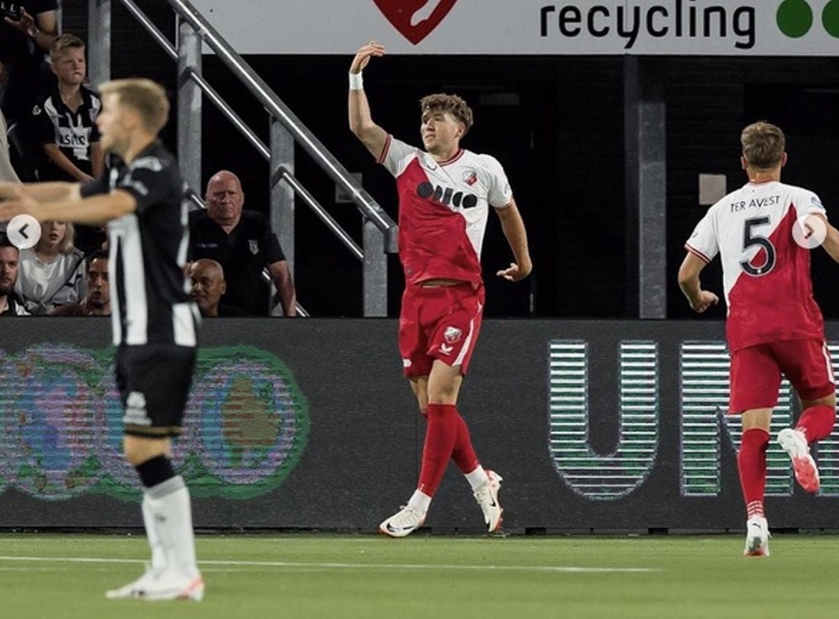 Ole Romeny siap perkuat Timnas Indonesia?.