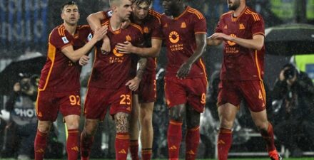 AS Roma menatap leg II Playoff 16 Besar Liga Europa 2023-2024 dengan modal positif.