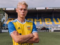 Pemain SC Cambuur, Thomas Poll, Muncul Sebagai Calon Timnas Indonesia