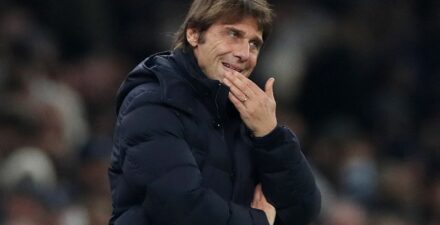 Antonio Conte siap gantikan Thomas Tuchel.