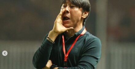 Pelatih Timnas Indonesia Enggan Panggil Ilias Alhaft, Fokus pada Pemain Muda