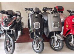 Tren Positif, Harga Motor Listrik Semakin Terjangkau dengan Baterai Bekas