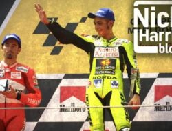 Kisah Kontroversial di MotoGP, Valentino Rossi vs Max Biaggi