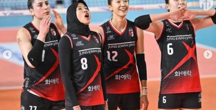 Megawati Hangestri bawa Red Sparks kalahkan Pink Spiders di Liga Voli Korea Selatan 2023-2024.