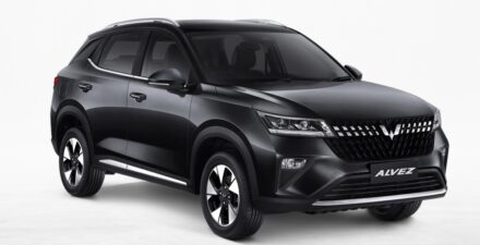Perhitungan pajak Wuling Alvez yang sedang naik daun di Indonesia.