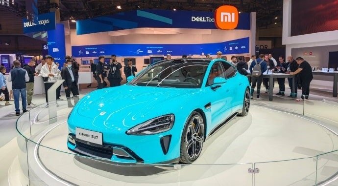Xiaomi SU7 dipamerkan di Eropa.