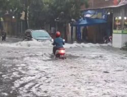 Waspadai Musim Hujan, Cara Efektif Perawatan Motor Matic Pasca Banjir