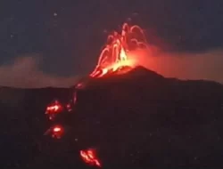 Erupsi Gunung di NTT, Masyarakat Diimbau Waspada dan Hindari Radius 2 Km
