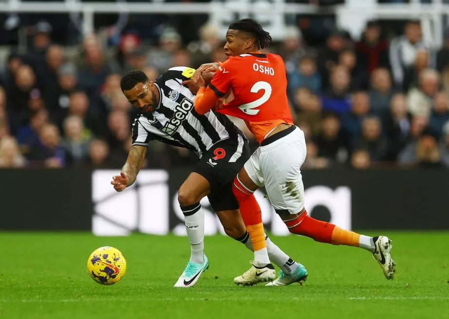 Newcastle United diimbangi Luton Town 4-4 di Liga Inggris 2023-2024.