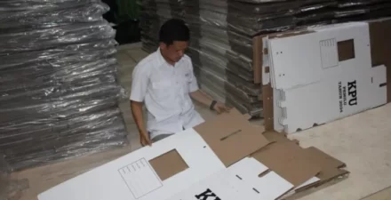 Pengawalan Ketat Logistik Pemilu 2024 oleh Kepolisian Agam