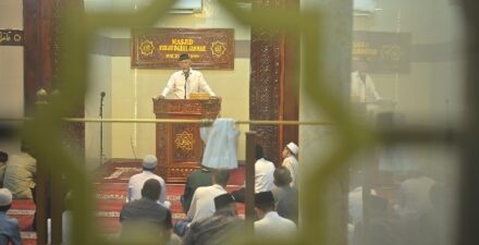 Generasi Emas, Mahyeldi Dorong Pembiasaan Beribadah Anak di Masjid