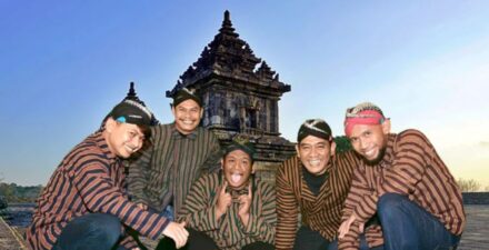 Para personal grup band Heniikun Bay. (Dok. Istimewa)