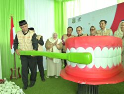 FKG Unand Edukasi Kesehatan Gigi Ribuan Santri, Gubernur Mahyeldi Apresiasi Iven Senyum Sehat Ramadhan