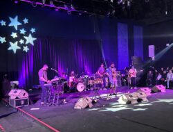 Teriakan ‘Menyala Abang Ku’ Dari Kay Slice Hebohkan Gedung Arena TBJ