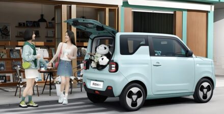 Geely Panda Mini Dragon Edition