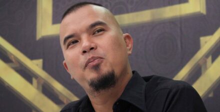 Ilustrasi tarif manggung Ahmad Dhani.