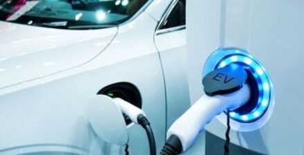 Biaya produksi mobil listrik lebih murah dibandingkan konvensional pada 3 tahun mendatang.