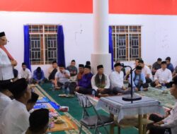Wagub Sumbar Audy Joinaldy dan Bupati Pasaman Sabar AS Mengawali Safari Ramadhan di Masjid Maulana Seikh Daud