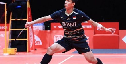Jonatan Christie Melangkah Kuat ke Perempat Final All England dengan Kemenangan atas Kunlavut Vitidsarn