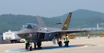 Kasus Pengembangan Jet Tempur, Kemlu RI, Dua WNI Sedang Diverifikasi