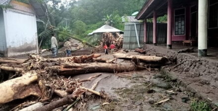 Pemerintah Siapkan Langkah Relokasi bagi Korban Banjir dan Longsor di Sumbar