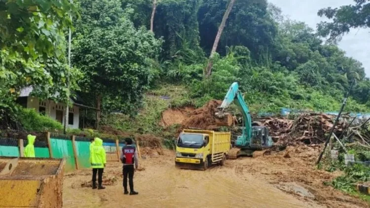 Korban Banjir dan Longsor