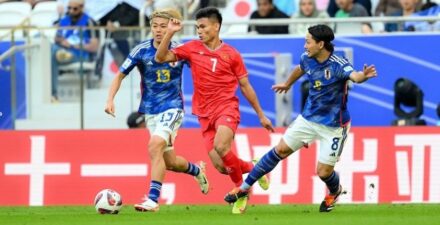 Pemain Timnas Vietnam, Pham Xuan Manh saat lawan Jepang di Piala Asia 2023.