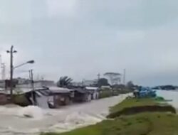 Kebocoran Tanggul Sungai Jratun Seluna, Demak, Puluh Ribuan Warga Mengungsi