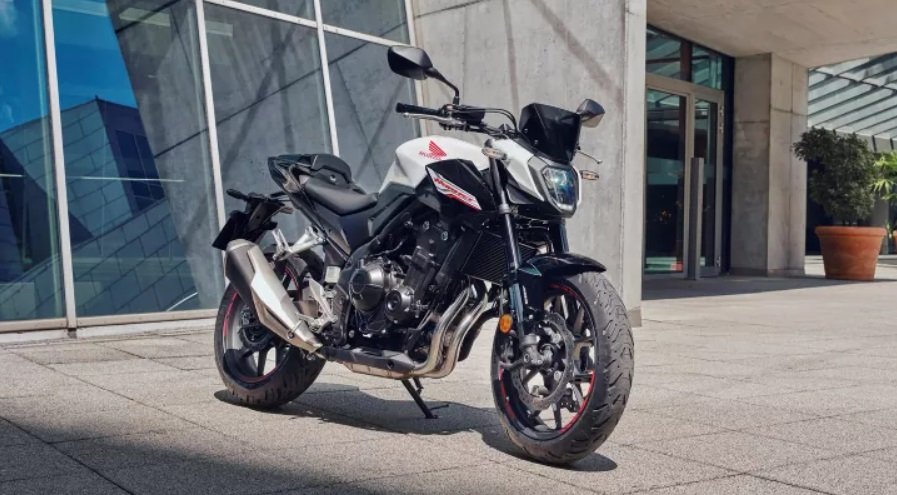 Honda Siapkan Motor Sport untuk Pasar Indonesia.