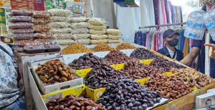 Kurma Tanah Abang Diburu Jelang Bulan Puasa.