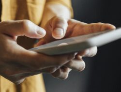 Tip Jitu dari Eks Karyawan Maskapai, Metode Mudah Mengamati Penerbangan Anda