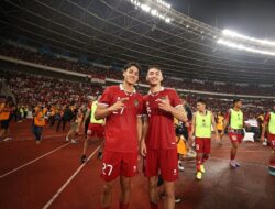 Perbedaan Perlakuan Penggemar, Rafael Struick dan Ivar Jenner