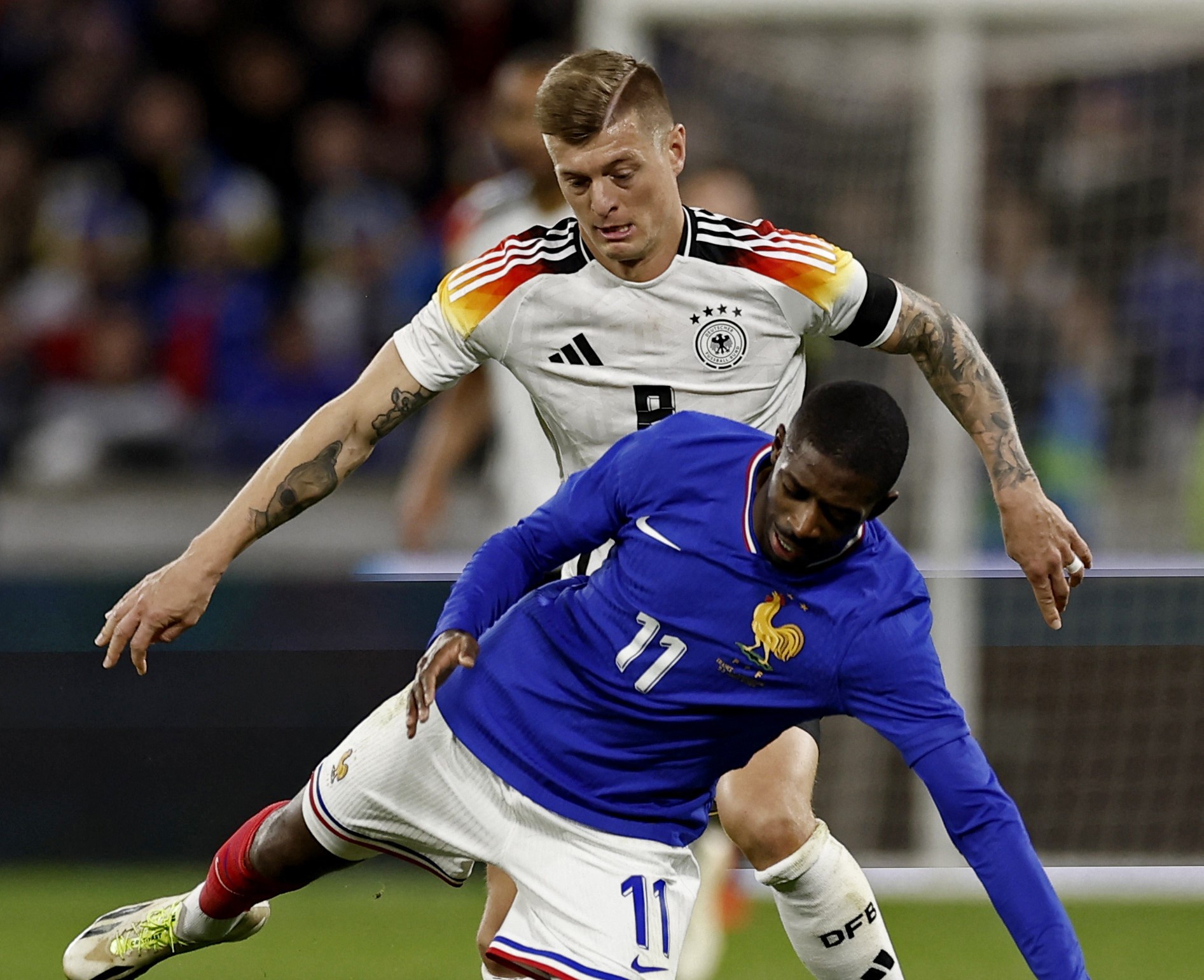 Aksi Toni Kroos di laga Timnas Prancis vs Timnas Jerman.