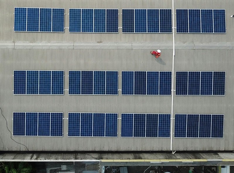 Energi Baru dan Terbarukan.