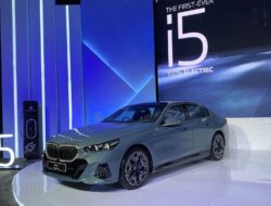 BMW Indonesia Perkenalkan Mobil Listrik Terbaru, BMW i5 eDrive40 M Sport