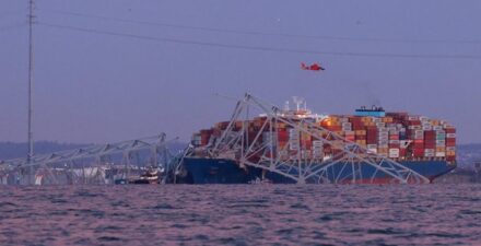 Kesulitan Klaim Ganti Rugi Setelah Kapal Menabrak Jembatan di AS