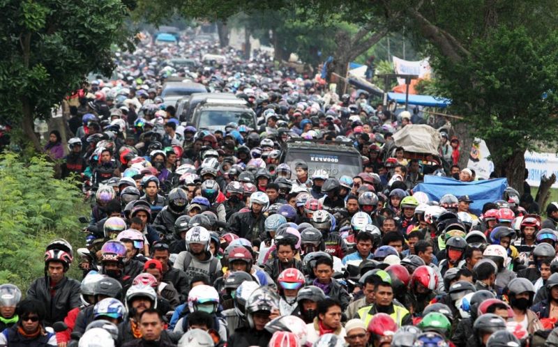 Berbahaya, pemudik motor diminta tidak membawa anak-anak.