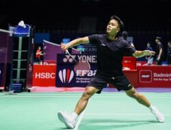 Anthony Ginting Menang Telak di Babak 32 French Open, Sabet Kemenangan Pertama atas Weng Hong Yang