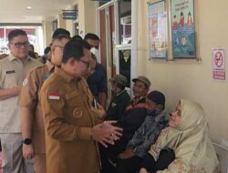 Warga Tanah Datar Tak Perlu Khawatir Berobat Ke RSUD Karena Tak Punya BPJS  Karena Pemkab Akan Jamin Biaya Berobat Warga Tak Mampu