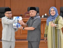 Pj Wako Jasman Sampaikan Nita Pengantar LKPJ Walikota Tahun 2023