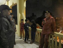 Mengudara di RRI Saat Meninjau Dampak Banjir, Gubernur Mahyeldi Sampaikan Sejumlah Imbauan