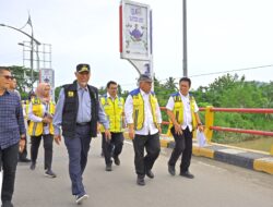 Atasi Macet di Perlintasan Kereta Api Kasang, Gubernur Mahyeldi Usulkan Bangun Jalan Layang Pada Menteri PUPR