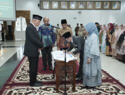 Lantik 65 Kepala SMA/SMK, Gubernur Mahyeldi Ingatkan Pejabat Baru Bertugas Meningkatkan Mutu Pendidikan Sumbar