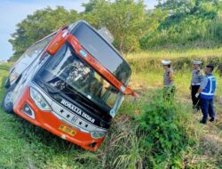 Kecelakaan Bus Rosalia Indah di Tol Batang-Semarang Tewaskan 7 Penumpang